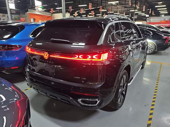 Volkswagen Tayron 2024 2024款 330TSI 两驱R-Line高能版