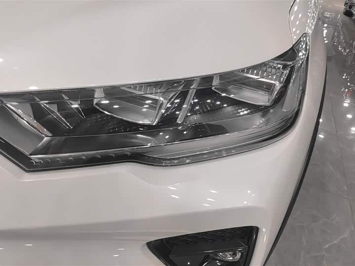 Haval H6S 2022 2022款 2.0T 两驱悦跑版