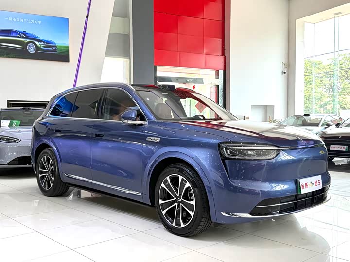 2026 Aito M7
