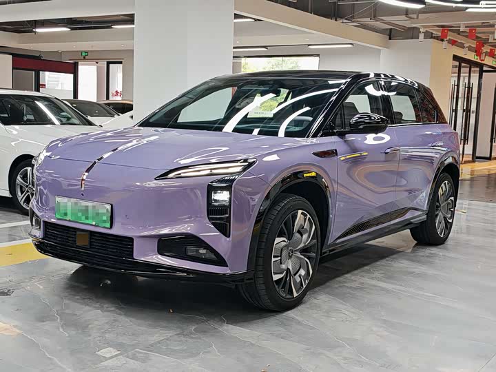 2025 Hongqi EHS7 (Tiangong 08)