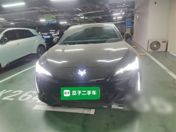 BAIC Arcfox Alpha S5 2025 2025款 560MAX 185kW