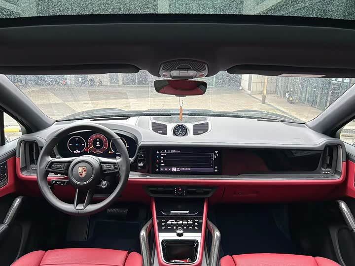 2026 Porsche Cayenne