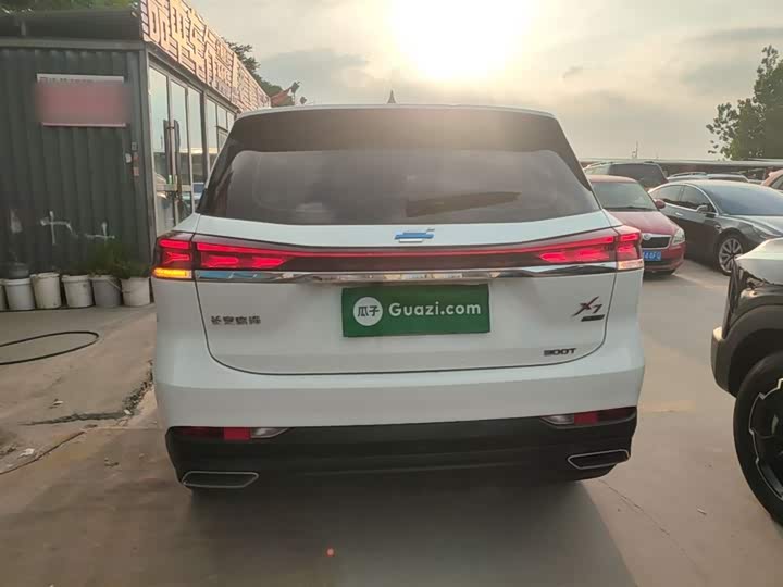 Changan Oshan X7 Plus 2023 2023款 畅享版 1.5T自动尊贵型