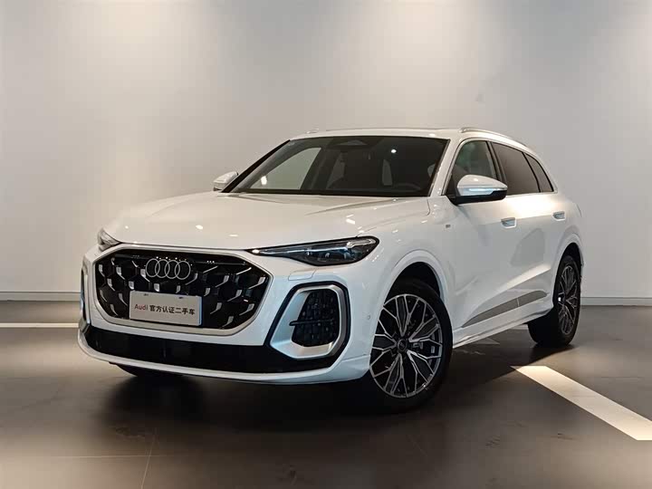 Audi Q5L 2026 2026款 2.0T 千万用户专享版