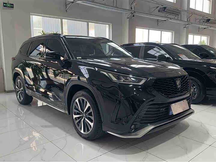 Toyota Crown Kluger 2024 2024款 2.5L HEV四驱尊贵版