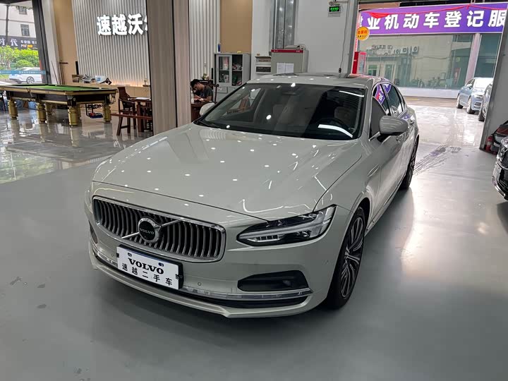 Zdjęcie 1 - Volvo S90