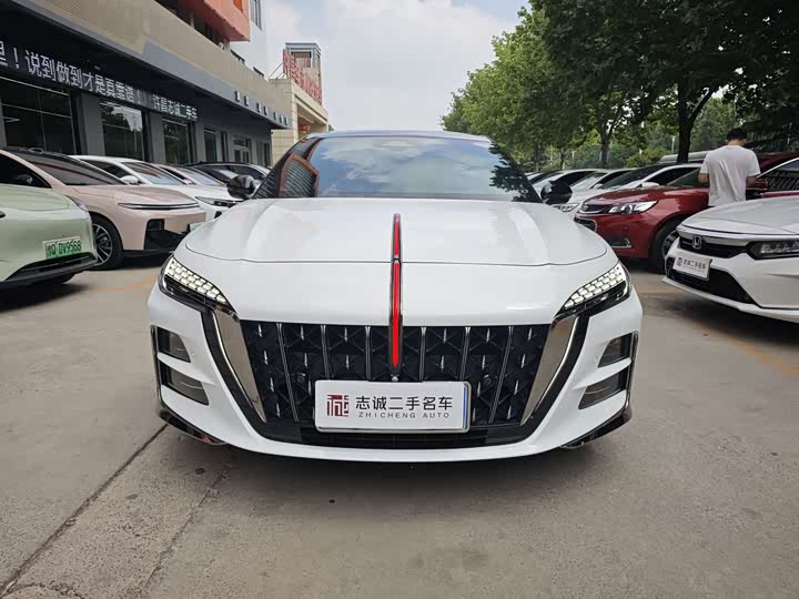 Zdjęcie 2 - Hongqi H6