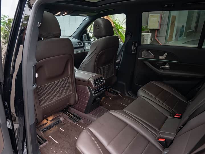 Photo 9 - Mercedes-Benz GLS-Class