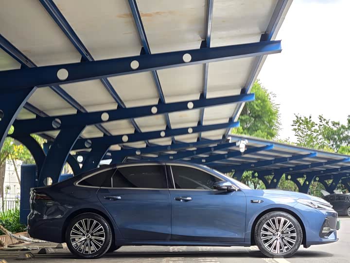 Фото 9 - Geely Galaxy A7