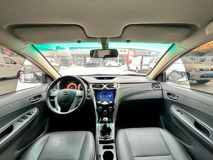 BYD F3 2020 2020款 1.5L 手动豪华版