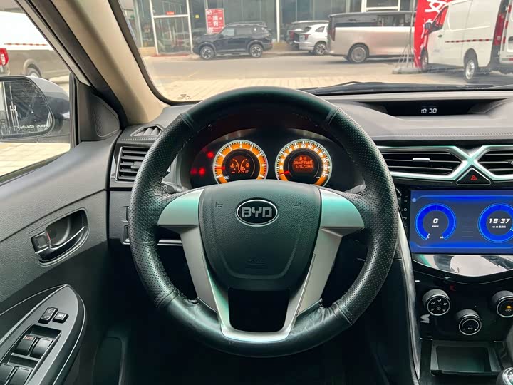 BYD F3 2020 2020款 1.5L 手动豪华版