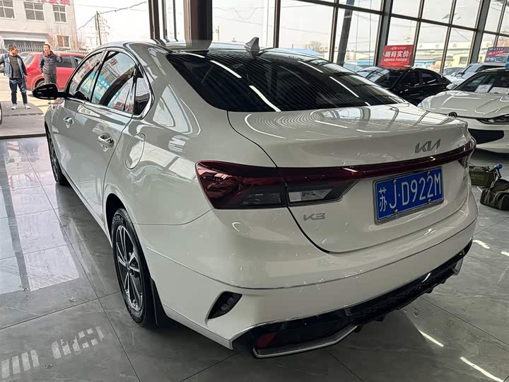 Kia K3 2023 2023款 1.5L CVT豪华版