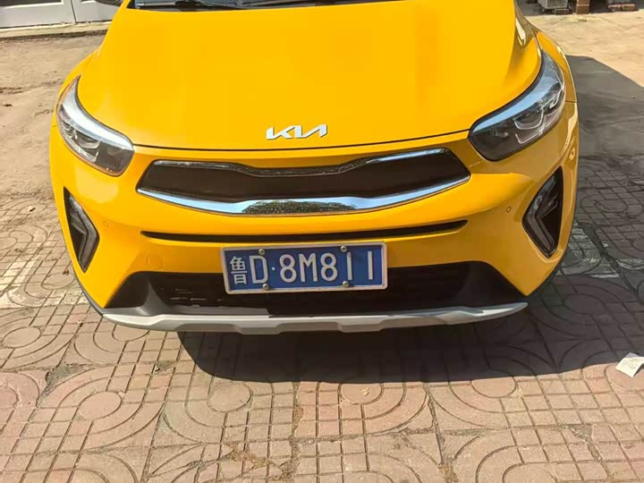 Kia KX1 2021 2021款 1.4L CVT天窗款