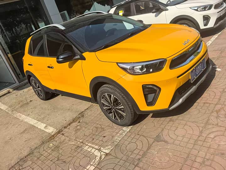 Kia KX1 2021 2021款 1.4L CVT天窗款