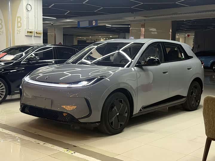 2025 BAIC Arcfox T1