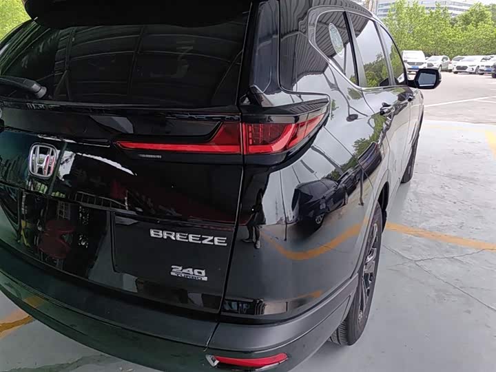 Honda Breeze 2021 2021款 240TURBO CVT两驱智享版