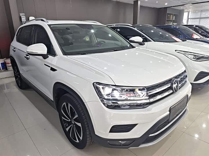 Volkswagen Tharu 2021 2021款 330TSI 四驱豪华版PLUS