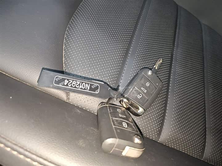 Volkswagen Tharu 2021 2021款 330TSI 四驱豪华版PLUS
