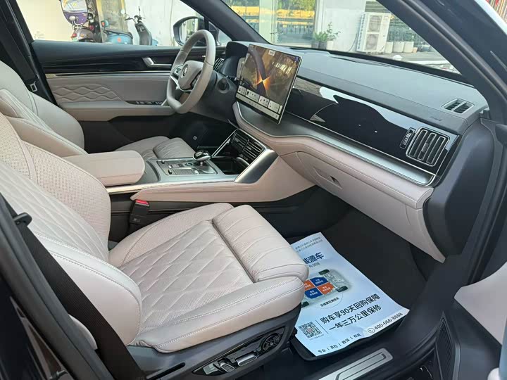 Фото 6 - BYD Tang Hybrid/EV