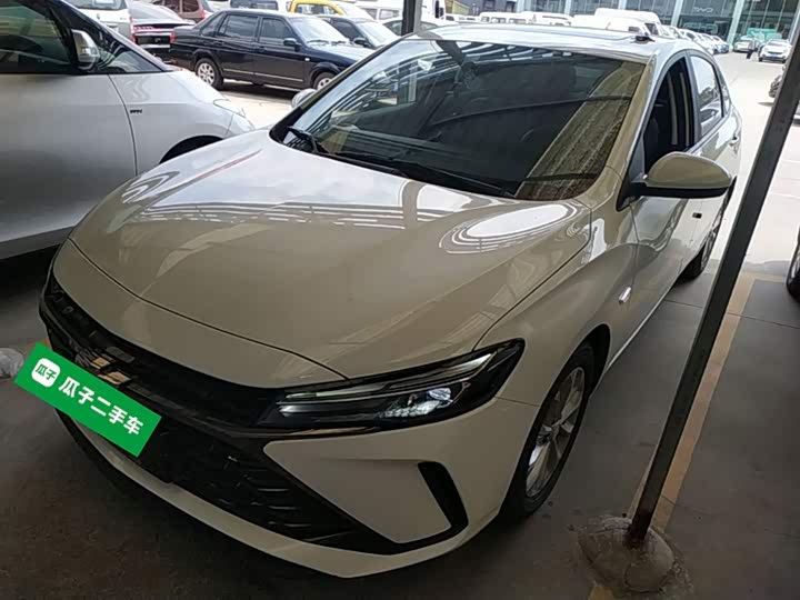 Chevrolet Monza 2023 2023款 1.5L 双离合悦享版