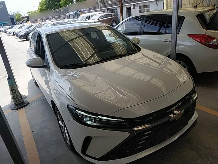 Chevrolet Monza 2023 2023款 1.5L 双离合悦享版