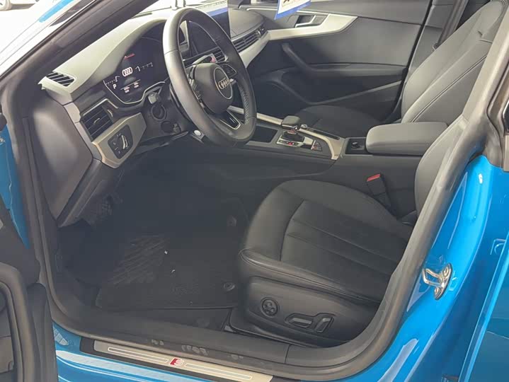 Audi A5 2021 2021款 Sportback 40 TFSI 时尚动感型