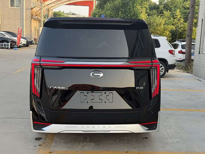 Фото 5 - GAC Trumpchi M8