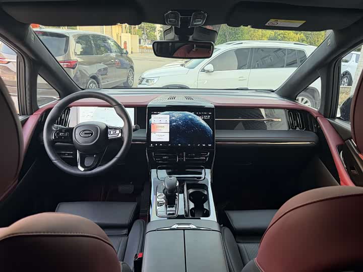 Фото 8 - GAC Trumpchi M8