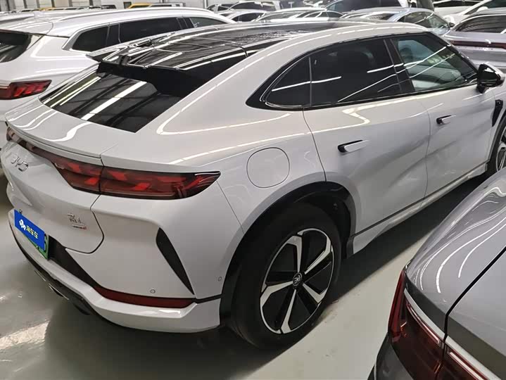 BYD Song L 2025 2025款 智驾版 662km 激光雷达卓越型