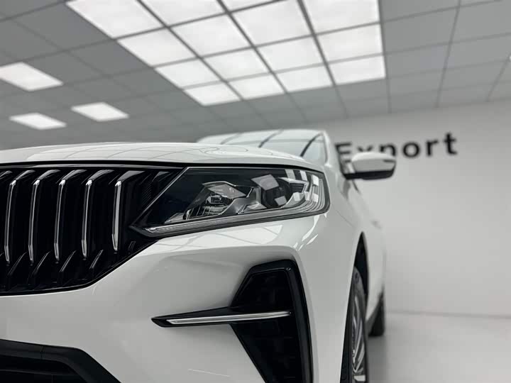 Geely Vision X6 2021 2021款 PRO 1.4T 手动尊贵型