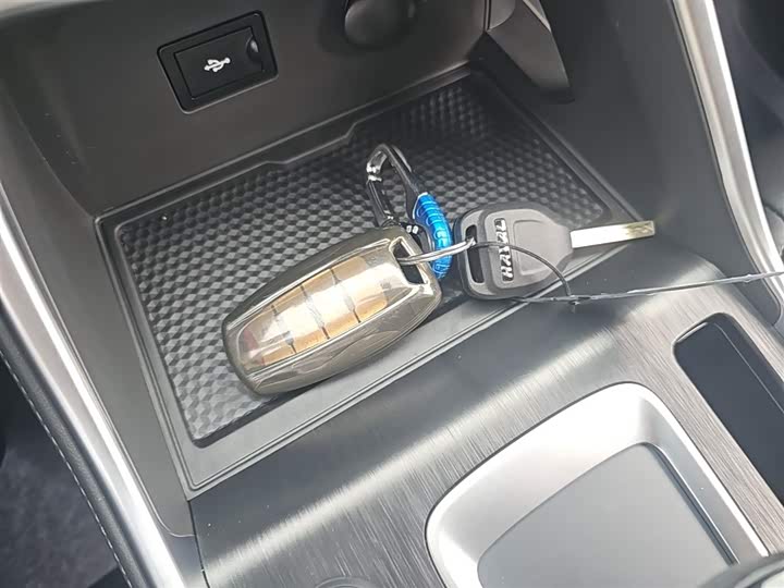 Haval H6 2025 2025款 1.5T 国潮都市版