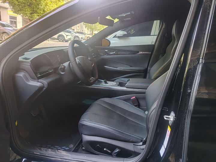 Фото 4 - BYD Seal