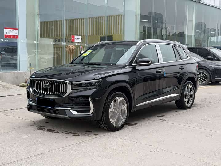 Фото 2 - Geely Monjaro