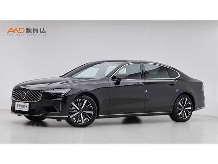 2026 Volvo S90