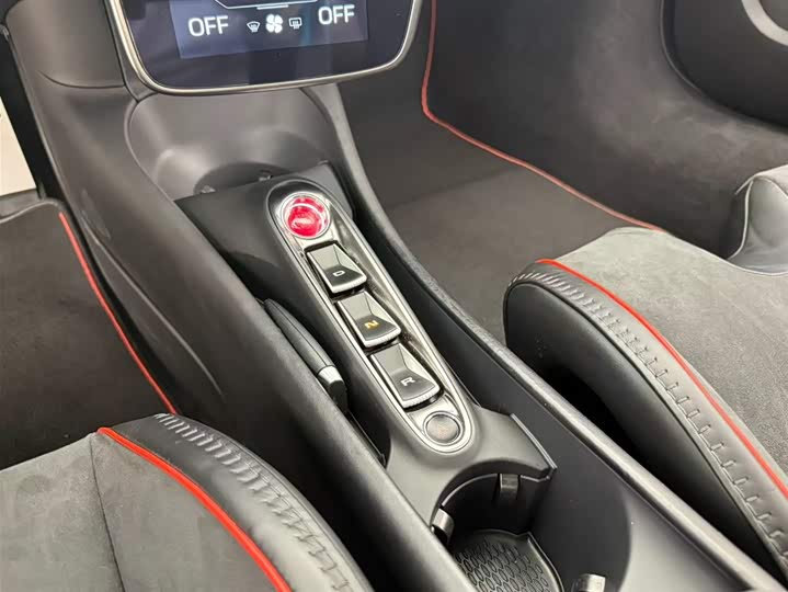 McLaren Artura 2021 2021款 3.0T Hybrid 标准型