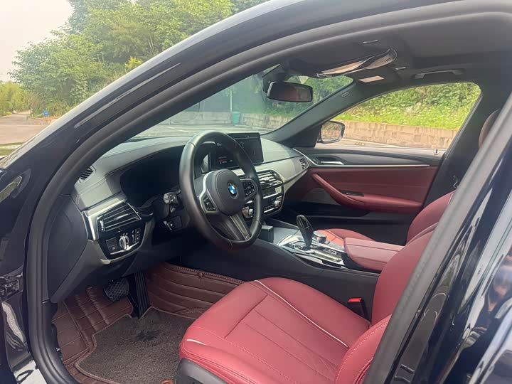 Фото 7 - BMW 5 Series
