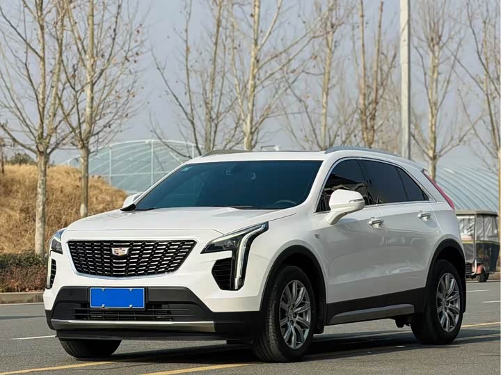 Фото 1 - Cadillac XT4