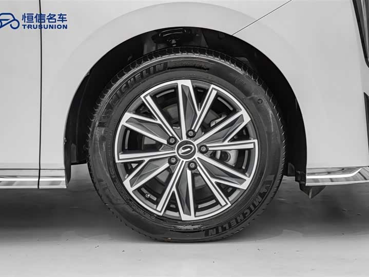Zdjęcie 7 - GAC Trumpchi M8