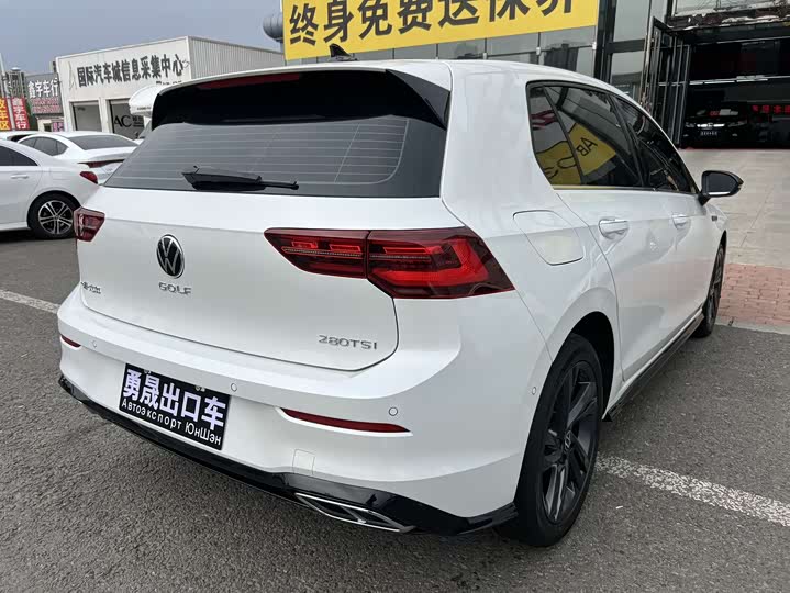 Фото 6 - Volkswagen Golf