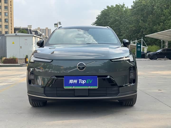 Volvo XC70 Hybrid 2026 2026款 四驱超长续航Ultra
