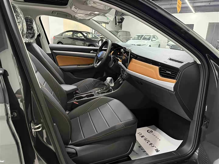 Volkswagen Bora 2026 2026款 200TSI DSG悦行导航版