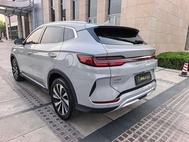 Фото 6 - BYD Song Plus Hybrid/EV
