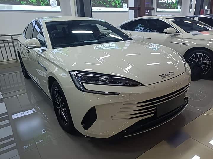 BYD Seal 07 DM-i Hybrid 2025 2025款 DM-i 1.5L 70km 精英型
