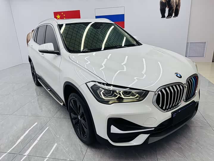 Фото 3 - BMW X1