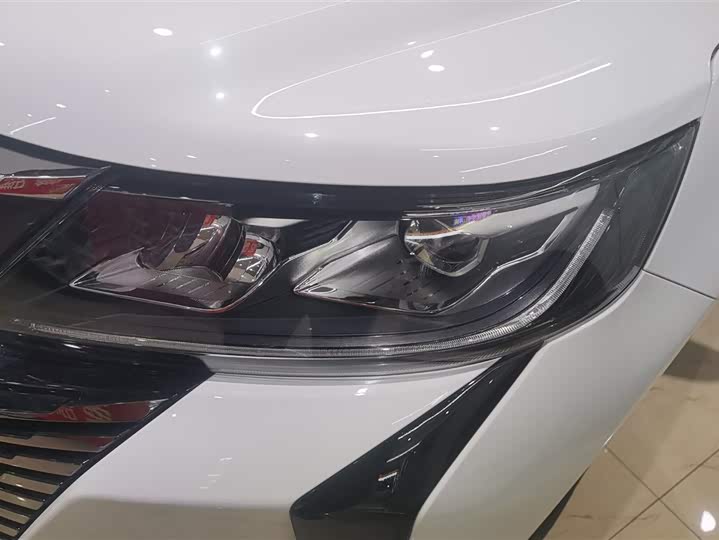 2024 Geely Okavango Pro