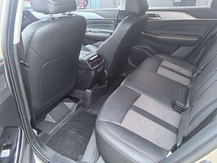 Фото 7 - GAC Aion S