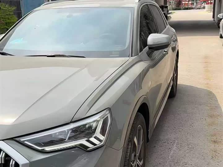Audi Q3 2024 2024款 35 TFSI 时尚致雅型