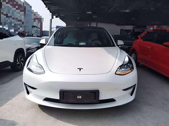 Zdjęcie 3 - Tesla Model 3