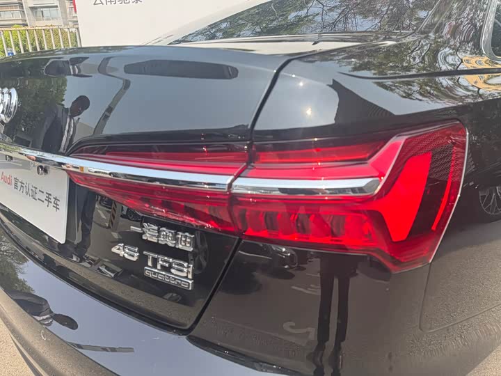 Audi A6L 2021 2021款 45 TFSI quattro 臻选致雅型