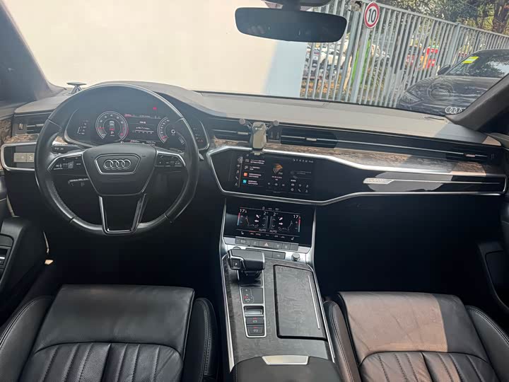 Audi A6L 2021 2021款 45 TFSI quattro 臻选致雅型